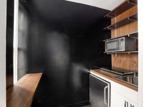 20 Bethune Street 5A, New York NY 10014