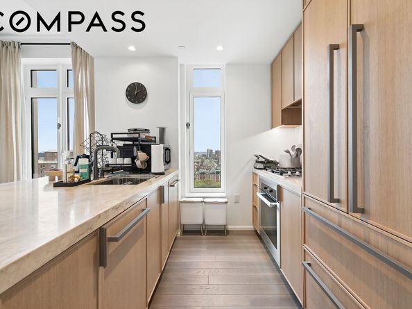 543 West 122nd Street 17C, New York NY 10027