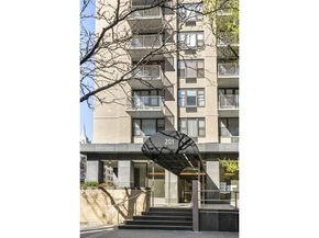 201 East 17th Street 31H, New York NY 10003