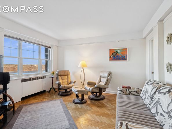 180 Cabrini Boulevard 90, New York NY 10033