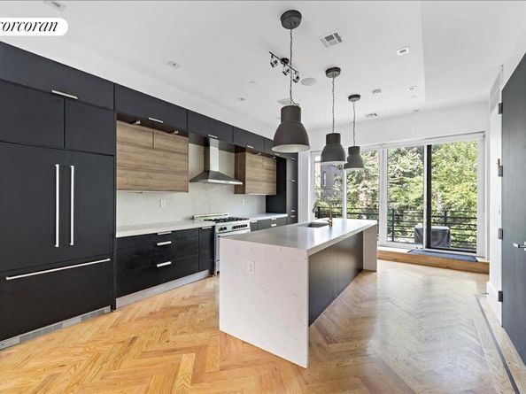 453 Lexington Avenue, Brooklyn NY 11221