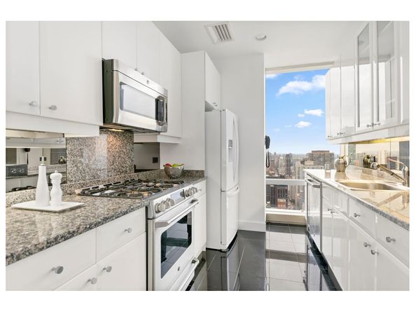 845 United Nations Plaza 53E, New York NY 10017