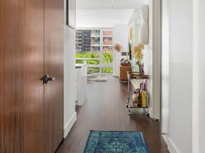 261 West 28th Street 6A, New York NY 10001