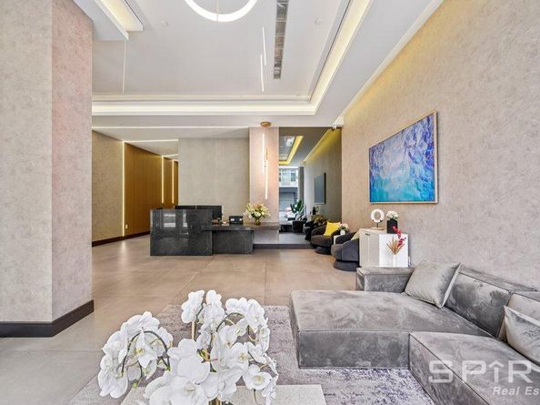 37-34 33rd Street 7E, Queens NY 11101