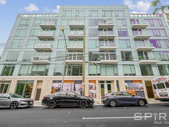 37-34 33rd Street 7E, Queens NY 11101