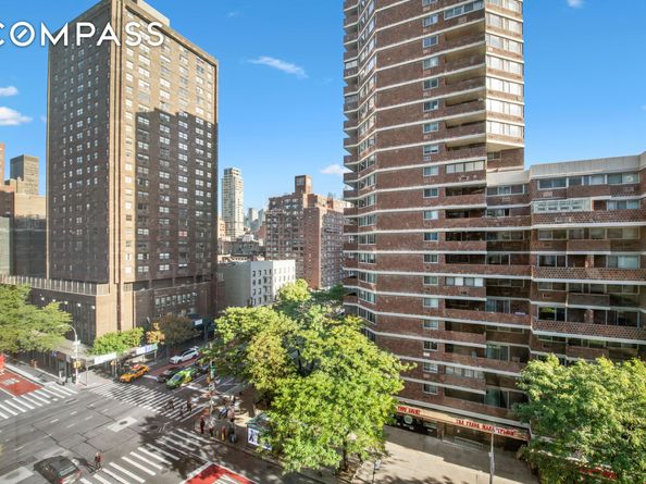 300 East 23rd Street 7A, New York NY 10010