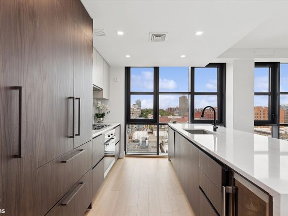 11 Hancock Place PH206, New York NY 10027