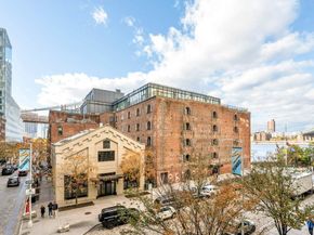 1 Main Street 2J, Brooklyn NY 11201