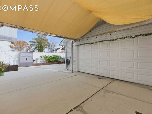 150-22 114th Road, Queens NY 11434