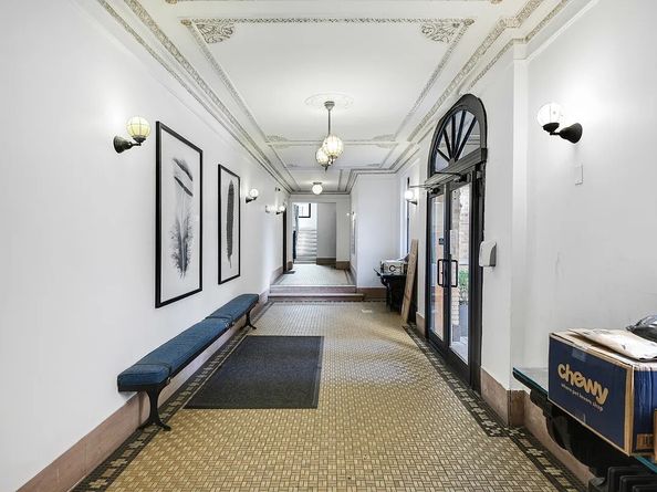 24-75 38th Street D7/D8, Queens NY 11101