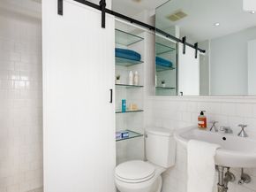 40 West 17th Street 12A, New York NY 10011