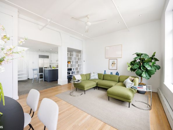 40 West 17th Street 12A, New York NY 10011