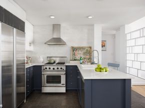 40 West 17th Street 12A, New York NY 10011