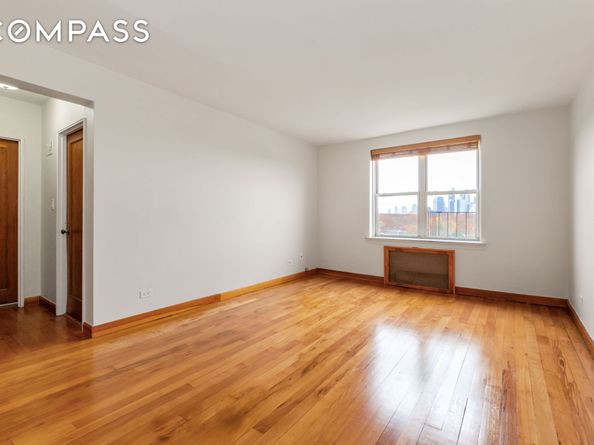 39-25 51st Street 6G, Queens NY 11377