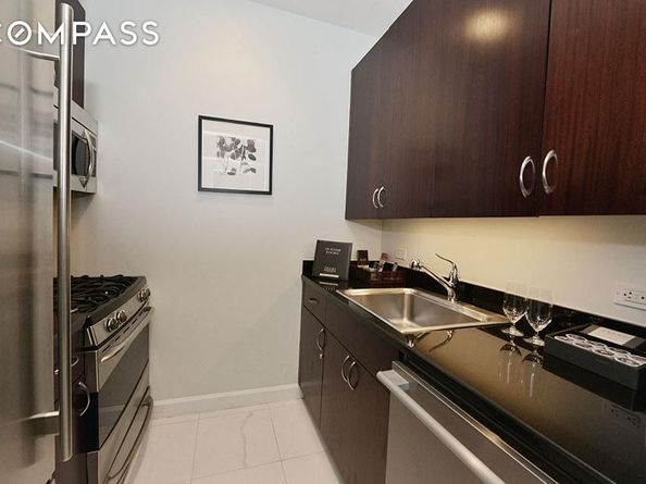 1 Central Park W 820, New York NY 10023