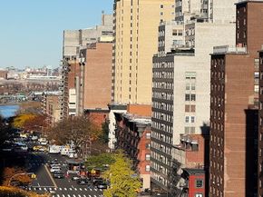 460 East 79th Street 16A, New York NY 10075