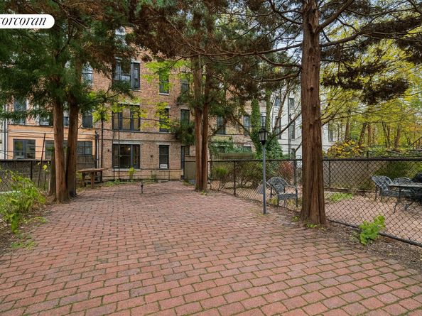 323 President Street, Brooklyn NY 11231