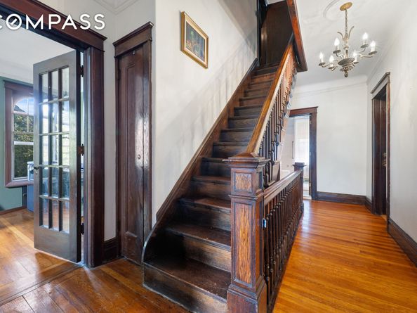 3850 Cannon Place, Bronx NY 10463