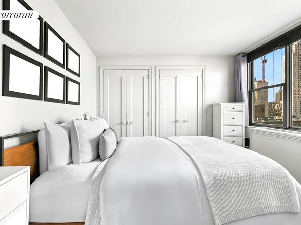 301 East 79th Street 17F, New York NY 10075