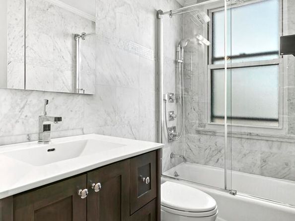301 East 79th Street 17F, New York NY 10075