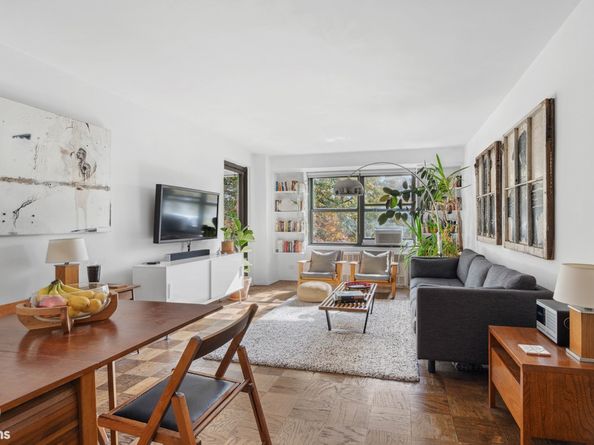 266 East Broadway B207, New York NY 10002
