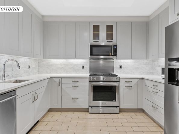 272 West 107th Street 10A, New York NY 10025