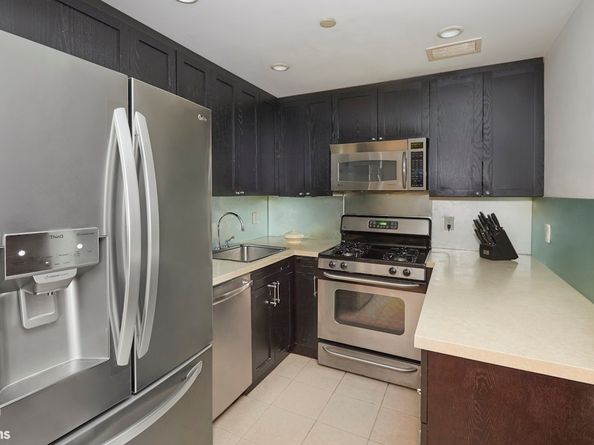 145 Park Place 3D, Brooklyn NY 11217