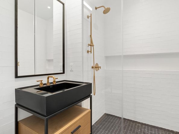 30 East 29th Street 19B, New York NY 10016