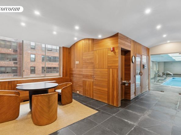 350 East 82nd Street 4B, New York NY 10028