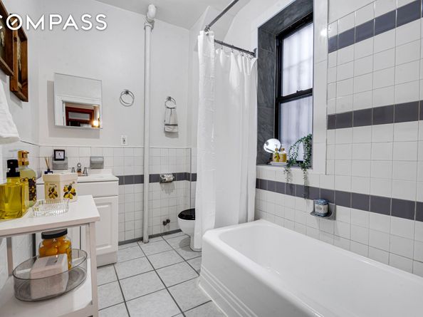 527 West 143rd Street 1, New York NY 10031