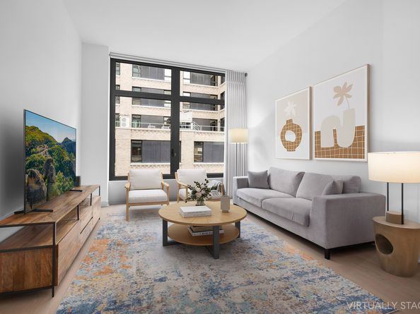 77 Charlton Street N8D, New York NY 10014