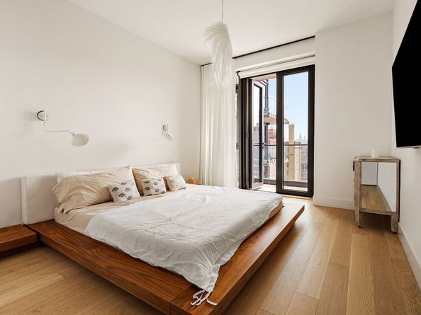 11 Hancock Place PH102, New York NY 10027