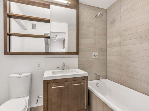 225 Rector Place 2DD, New York NY 10280