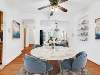1620 Ave I