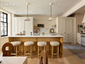118 West 13th Street PH, New York NY 10011