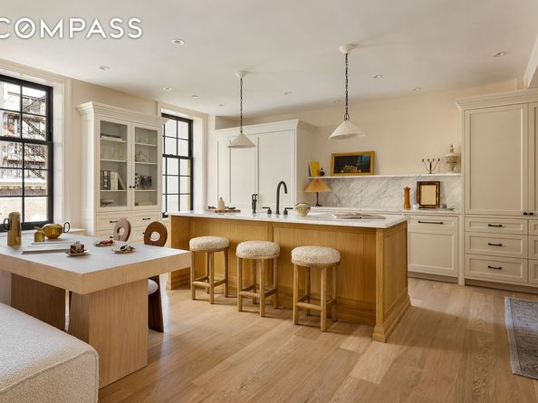 118 West 13th Street PH, New York NY 10011