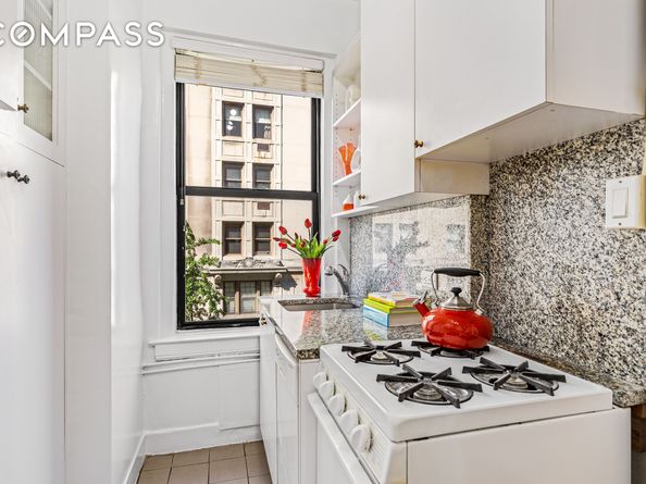 599 West End Avenue 5A, New York NY 10024