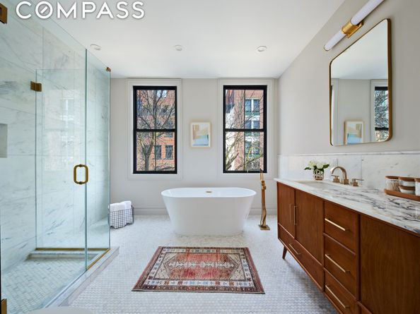 576 Carroll Street, Brooklyn NY 11215