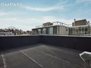 576 Carroll Street, Brooklyn NY 11215