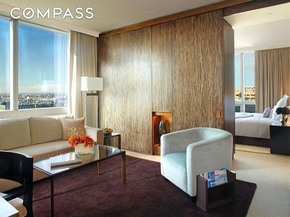 246 Spring Street 4105, New York NY 10013