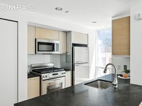 350 West 42nd Street 6K, New York NY 10036