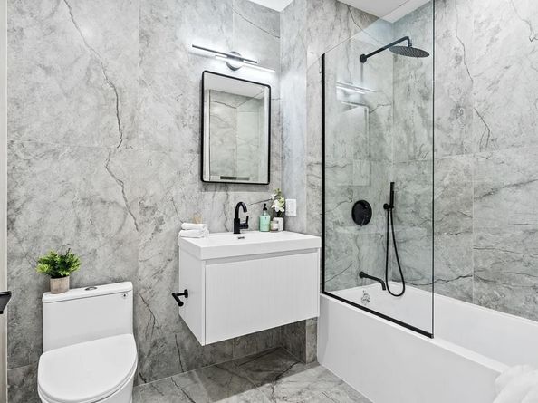 406 Midwood Street 1B, Brooklyn NY 11225