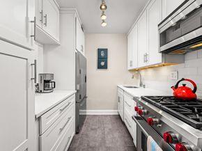 400 East 56th Street 17G, New York NY 10022