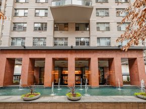 400 East 56th Street 17G, New York NY 10022