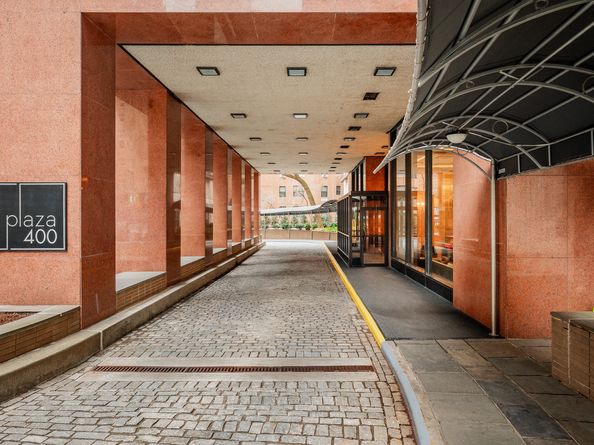 400 East 56th Street 17G, New York NY 10022