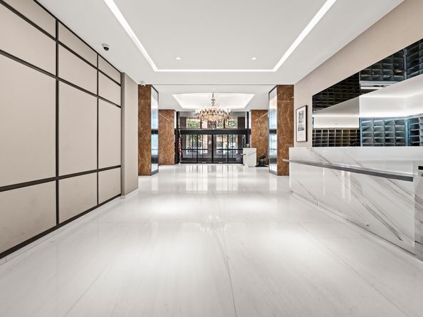 400 East 56th Street 17G, New York NY 10022