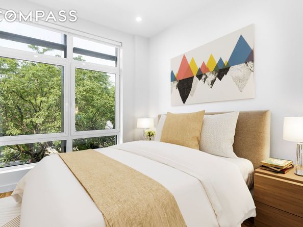 309 Ocean Parkway 4F, Brooklyn NY 11218