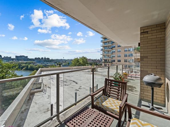 2500 Johnson Avenue 2NP, Bronx NY 10463