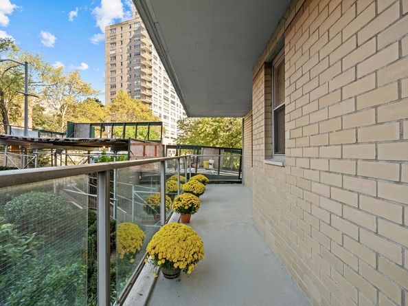 2500 Johnson Avenue 2NP, Bronx NY 10463