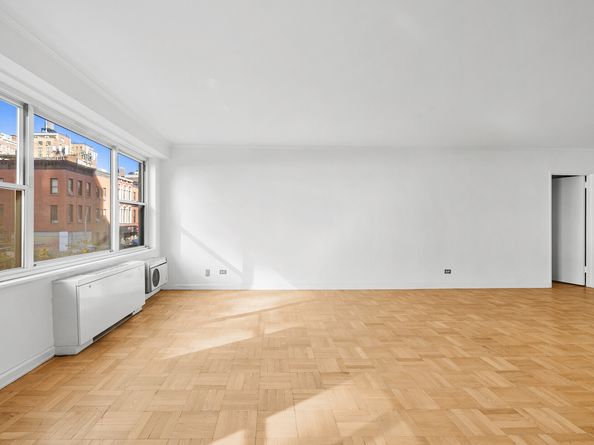 150 East 61st Street 3D, New York NY 10065